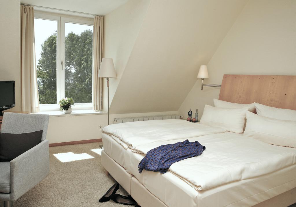 Hotel Kleines Meer ヴァーレン エクステリア 写真